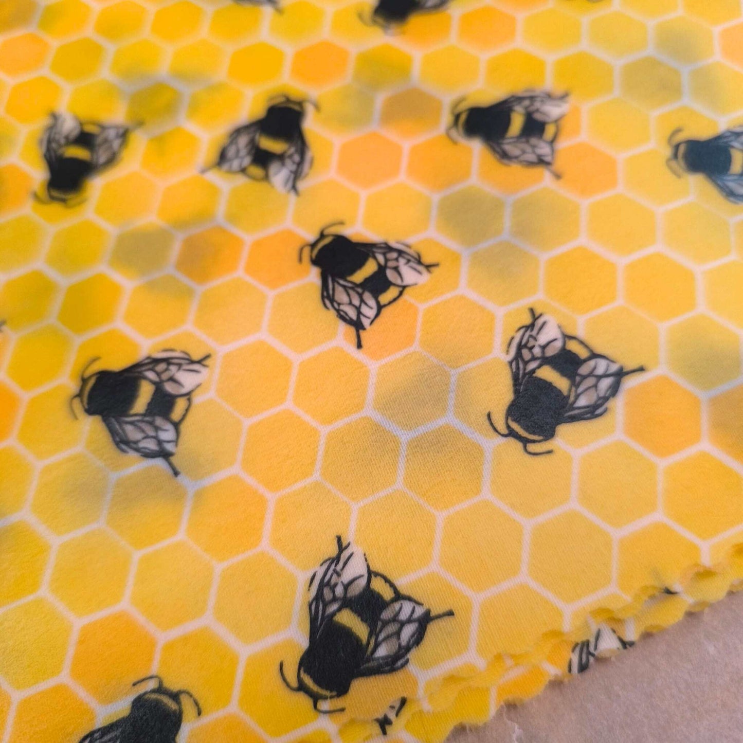 Faerly Food Wrap Bees Beeswax Reusable Food Wraps - Single Large Wrap